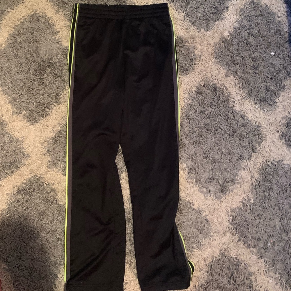 Black/yellow stripe joggers kids L